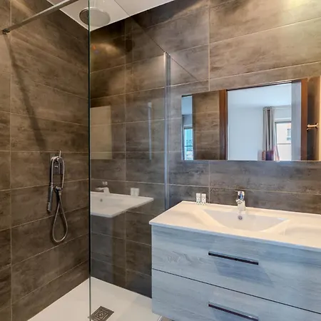 Rue D Antibes 2ch, 2 Sdb, Clim, Balcon Διαμέρισμα